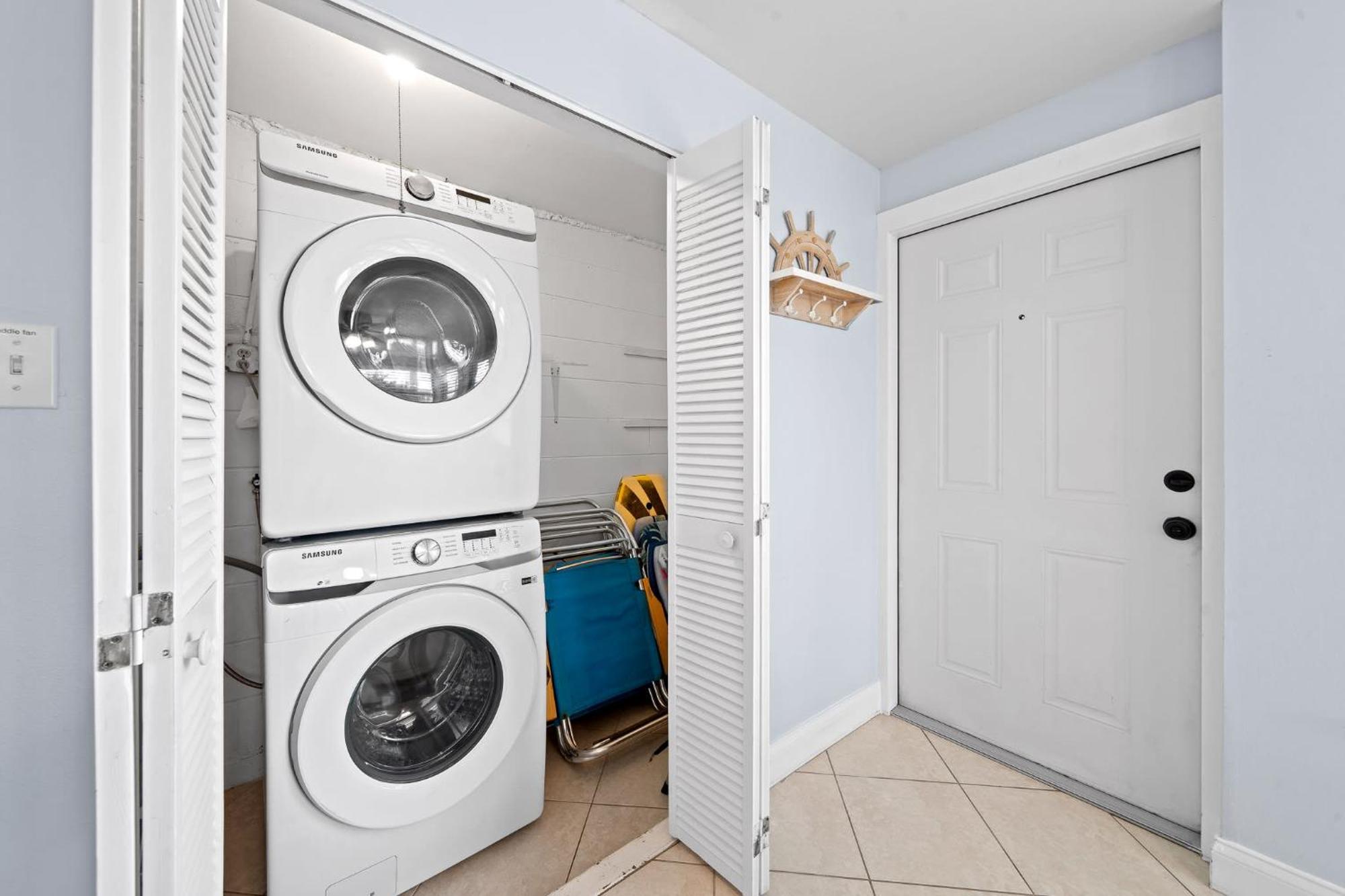 Downtown Cottage - Walk To The Beach & Restaurants شاطئ كوكوا المظهر الخارجي الصورة