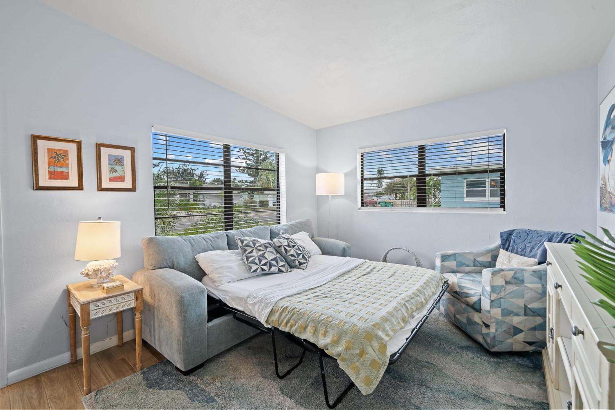Downtown Cottage - Walk To The Beach & Restaurants شاطئ كوكوا المظهر الخارجي الصورة