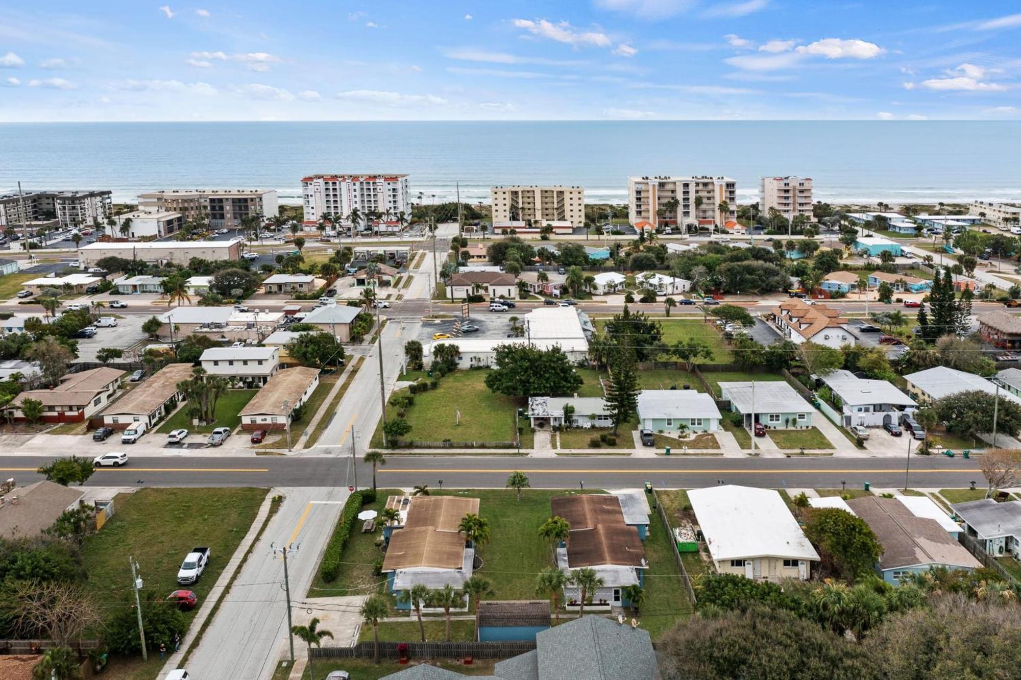 Downtown Cottage - Walk To The Beach & Restaurants شاطئ كوكوا المظهر الخارجي الصورة